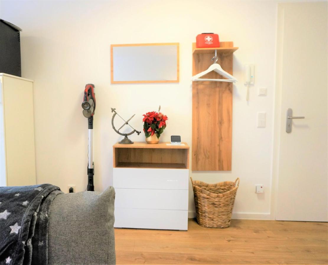 Mein Apartment, Stars Mit Balkon Und Klima Fuer Bis Zu 4 Personen Франкенталь Екстер'єр фото