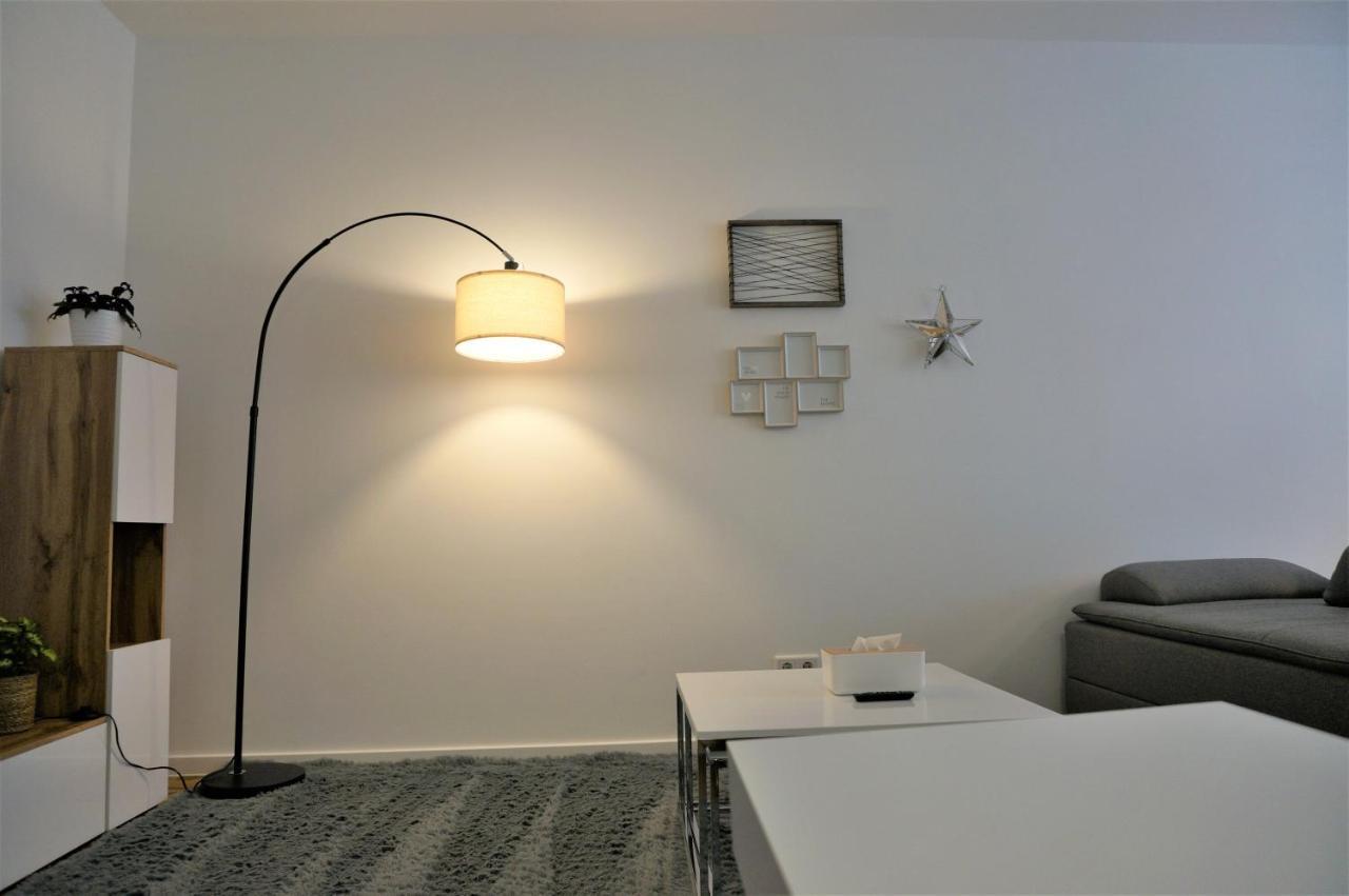 Mein Apartment, Stars Mit Balkon Und Klima Fuer Bis Zu 4 Personen Франкенталь Екстер'єр фото